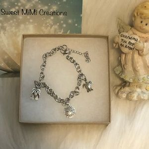 Charm bracelet